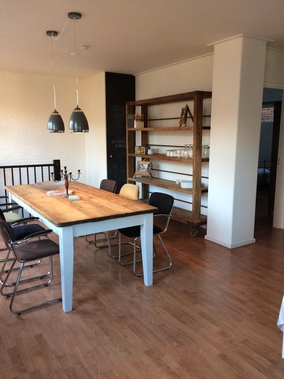 Door De Poort Apartment *